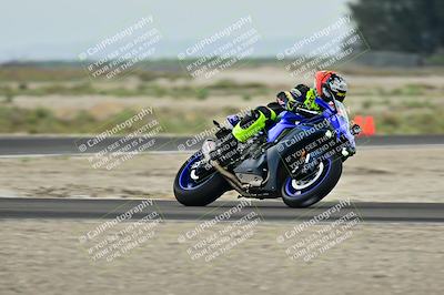 media/Apr-18-2025-TrackDaz (Fri) [[45f5874c44]]/C Group/Session 1 (Turn 7)/